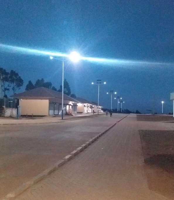 宁德市非洲科特迪瓦太阳能路灯工程